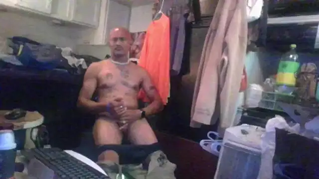 badboy2u2025 online show from 11-17-25, 11:21