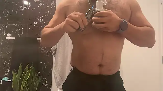 CloudyMuscleBeefy online show from 10-24-25, 05:53