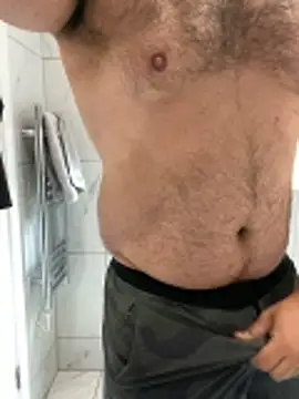 CloudyMuscleBeefy online show from 04-03-26, 02:59