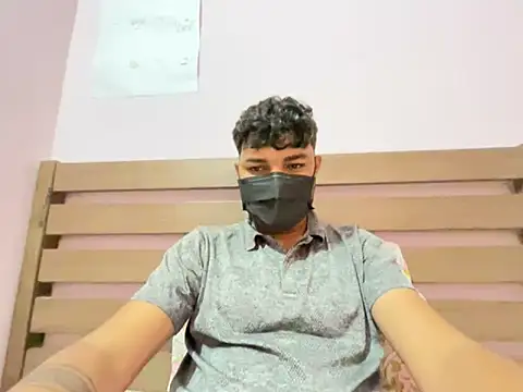 midnight 24 online show from 10-22-25, 04:24