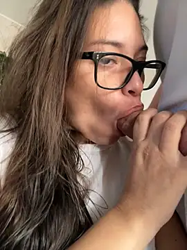 Snapshot of kate_rabittsex chatting on 02-20-25, 11:53 kate rabittsex online show from 02-20-25, 11:53