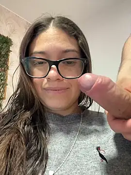 Snapshot of kate_rabittsex chatting on 03-06-25, 03:24 kate rabittsex online show from 03-06-25, 03:24