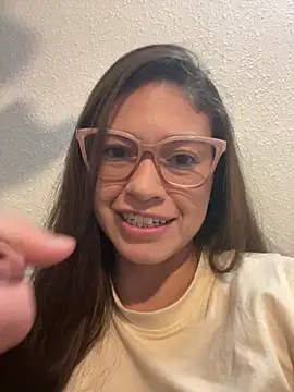 Snapshot of kate_rabittsex chatting on 01-19-26, 10:30 kate rabittsex online show from 01-19-26, 10:30