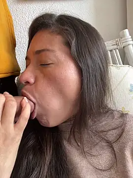 Snapshot of kate_rabittsex chatting on 03-03-26, 10:32 kate rabittsex online show from 03-03-26, 10:32