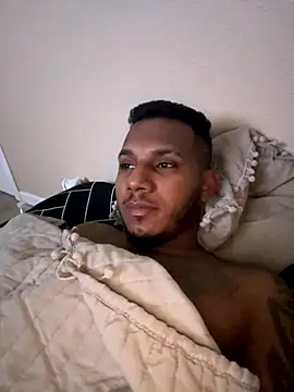 Snapshot of El_matatan_XD123 chatting on 11-25-25, 06:02 El matatan XD123 online show from 11-25-25, 06:02