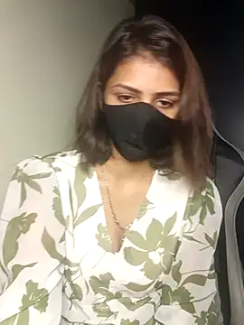 Isha Sax online show from 10-14-25, 07:31