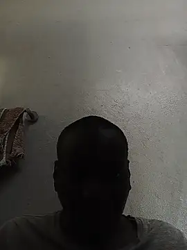 Snapshot of paptsimo chatting on 11-25-25, 03:56 paptsimo online show from 11-25-25, 03:56