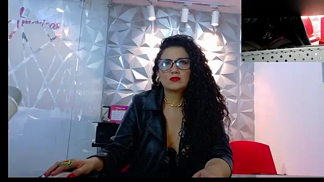 Dakota Rainbow22 online show from 02-15-26, 07:38