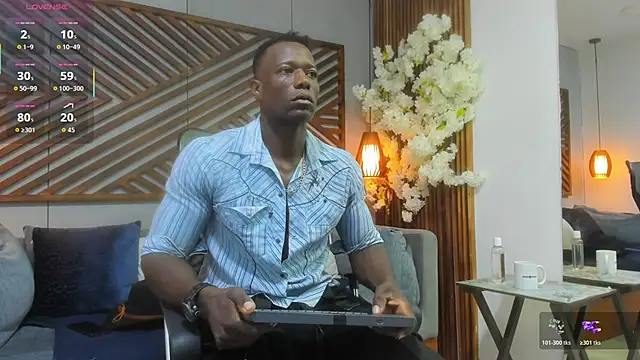 MarcusBlack  online show from 10-28-25, 11:36