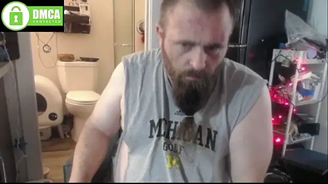 Snapshot of Thumper_ss chatting on 11-04-25, 12:48 Thumper ss online show from 11-04-25, 12:48