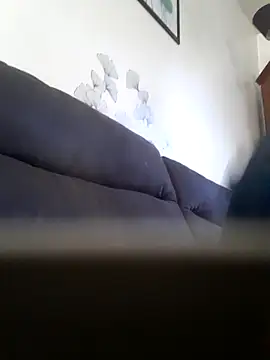 Snapshot of Vince072 chatting on 10-07-25, 07:38 Vince072 online show from 10-07-25, 07:38