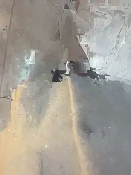 xiaoyuan01 online show from 12-19-25, 03:02