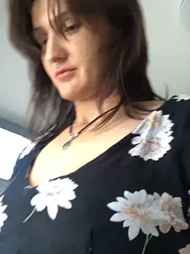 NikaSwan2831 online show from 10-03-25, 09:50