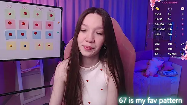 Shriya Sarann online show from 04-18-26, 02:21