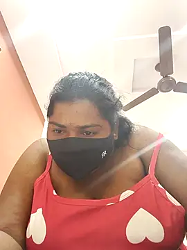 Liyaa 24 online show from 04-04-26, 07:33