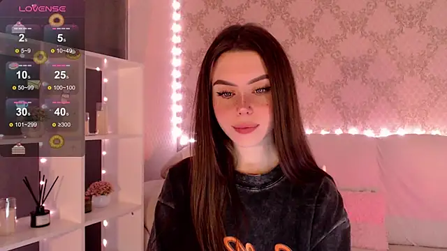 Snapshot of HolyMiax chatting on 10-01-25, 03:12 HolyMiax online show from 10-01-25, 03:12