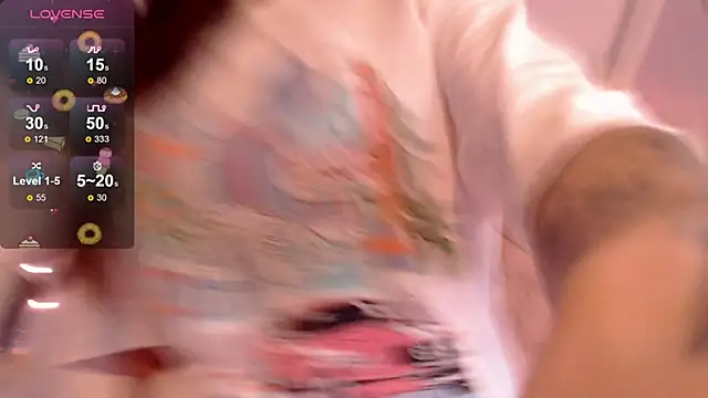 Snapshot of HolyMiax chatting on 10-02-25, 03:35 HolyMiax online show from 10-02-25, 03:35