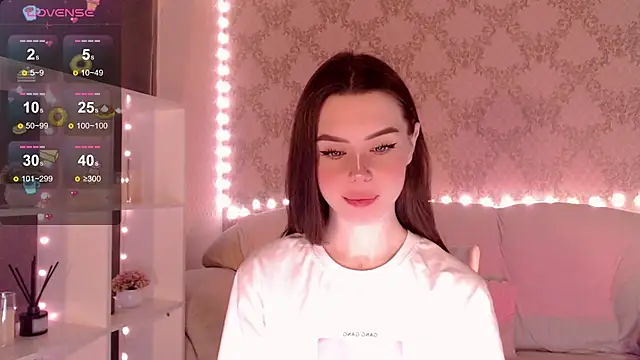 Snapshot of HolyMiax chatting on 10-22-25, 03:40 HolyMiax online show from 10-22-25, 03:40