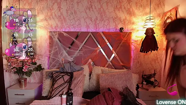 Snapshot of Dolce_pearl chatting on 10-30-25, 02:24 Dolce pearl online show from 10-30-25, 02:24