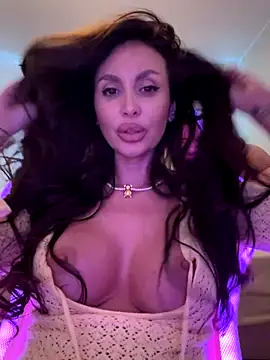 LunaBex online show from 09-21-25, 10:50