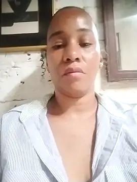 EbonyHorrny online show from 10-18-25, 03:13