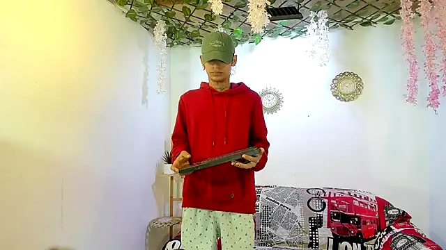 Bastian boyshot77 online show from 02-21-26, 01:23