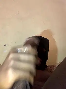 Snapshot of xgeee chatting on 10-07-25, 11:07 xgeee online show from 10-07-25, 11:07