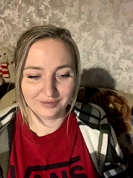 hotsteacher online show from 12-03-25, 01:46