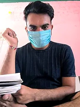 Snapshot of Riyansh_mehta chatting on 10-13-25, 06:46 Riyansh mehta online show from 10-13-25, 06:46