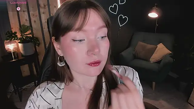 Snapshot of Ash_Hasmy chatting on 01-13-26, 12:21 Ash Hasmy online show from 01-13-26, 12:21