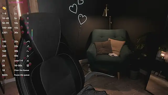 Snapshot of Ash_Hasmy chatting on 02-10-26, 12:20 Ash Hasmy online show from 02-10-26, 12:20