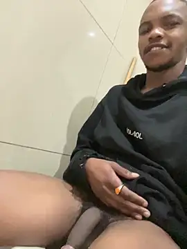 KyleMbatha online show from 11-18-25, 06:12