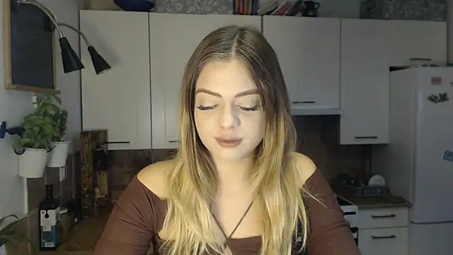 BuffyxLUST online show from 10-28-25, 07:45