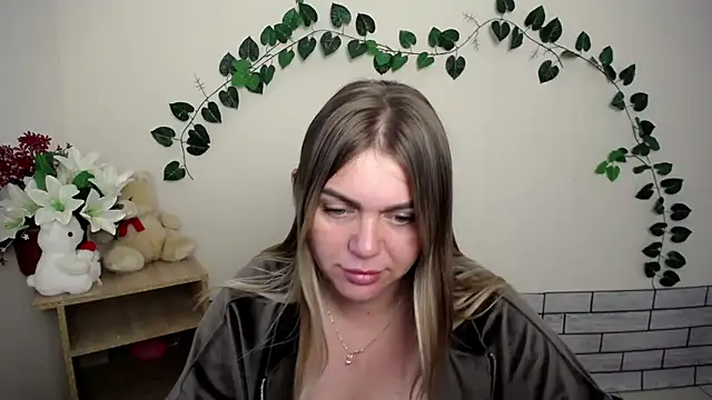 Magic Katarina  online show from 09-17-25, 06:59