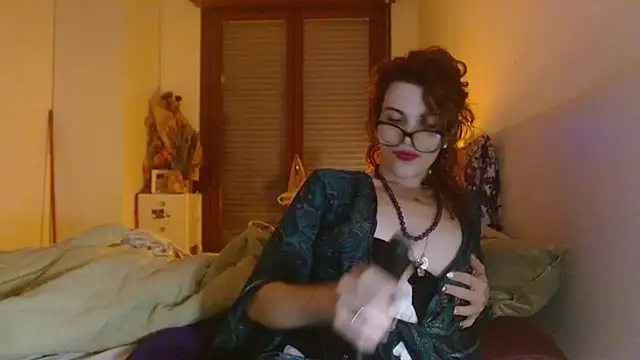 Snapshot of refem9 chatting on 11-03-25, 05:25 refem9 online show from 11-03-25, 05:25