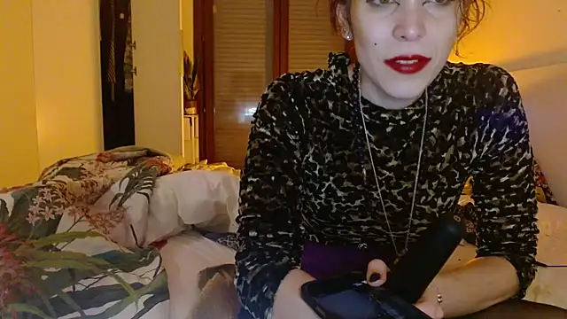 Snapshot of refem9 chatting on 11-19-25, 06:41 refem9 online show from 11-19-25, 06:41