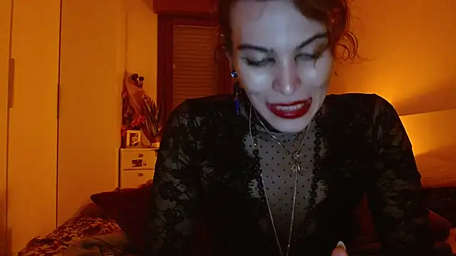 Snapshot of refem9 chatting on 12-05-25, 06:48 refem9 online show from 12-05-25, 06:48