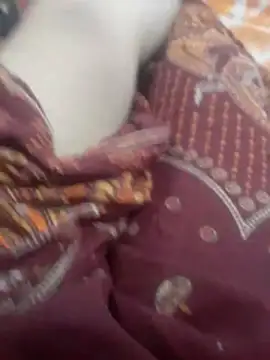 Snapshot of hotnaughty-bhavi chatting on 11-28-25, 10:51 hotnaughty-bhavi online show from 11-28-25, 10:51