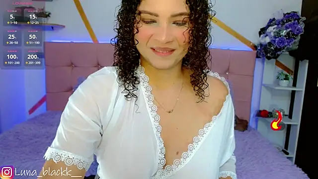 Luna blackk online show from 11-30-25, 09:08