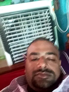 sree4143 online show from 11-18-25, 04:06