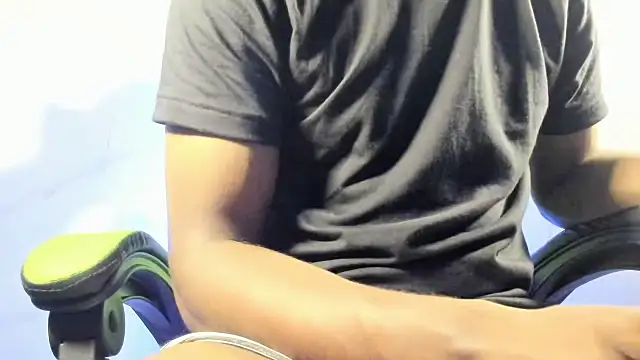 MR-Big penis online show from 10-31-25, 01:45