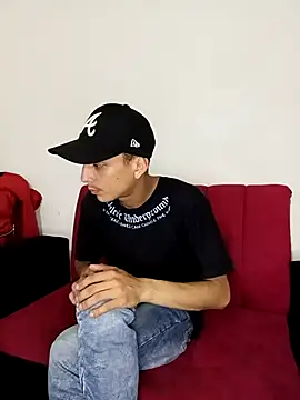 andrewcoopper1 online show from 04-18-26, 01:53