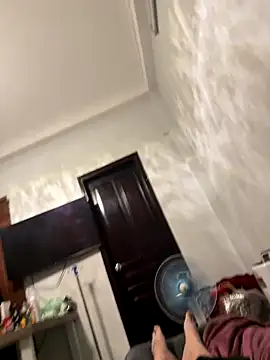 Tunphamdzai online show from 12-21-25, 11:39