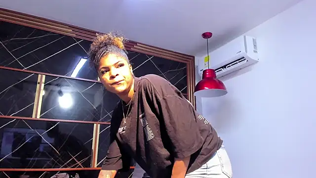 HannyThompson online show from 11-21-25, 12:15