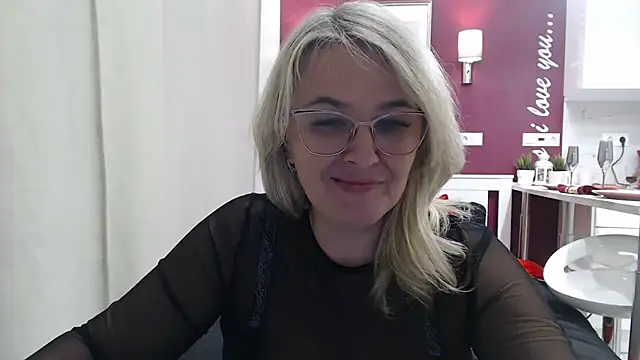 EleanoraDream online show from 03-08-26, 12:41