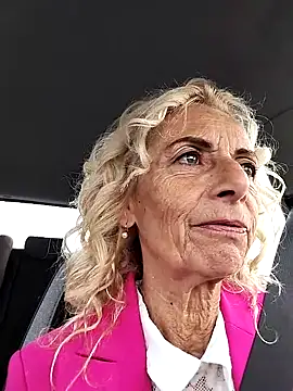 clarabell4 online show from 09-26-25, 06:50