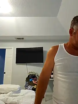 Snapshot of cubanitofeliz40 chatting on 09-10-25, 11:21 cubanitofeliz40 online show from 09-10-25, 11:21