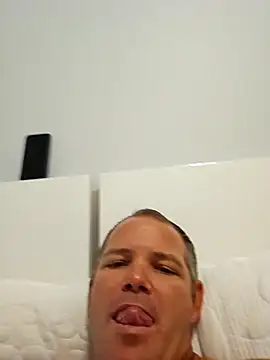 Snapshot of cubanitofeliz40 chatting on 09-22-25, 11:34 cubanitofeliz40 online show from 09-22-25, 11:34