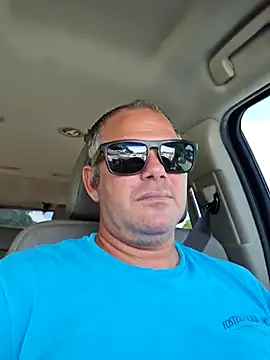 Snapshot of cubanitofeliz40 chatting on 09-29-25, 05:51 cubanitofeliz40 online show from 09-29-25, 05:51