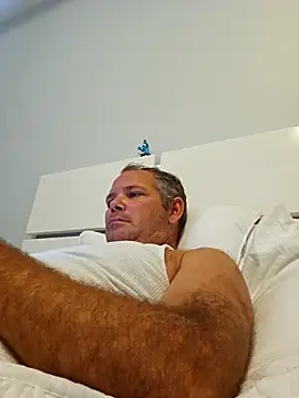 Snapshot of cubanitofeliz40 chatting on 10-02-25, 09:00 cubanitofeliz40 online show from 10-02-25, 09:00